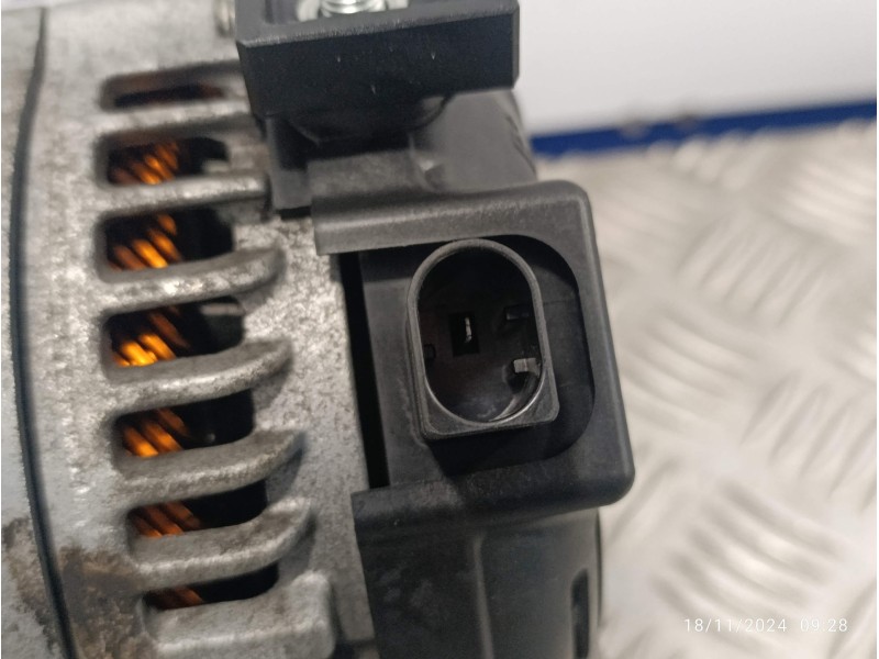 Recambio de alternador para bmw mini (f56) referencia OEM IAM 764013103  1042118181