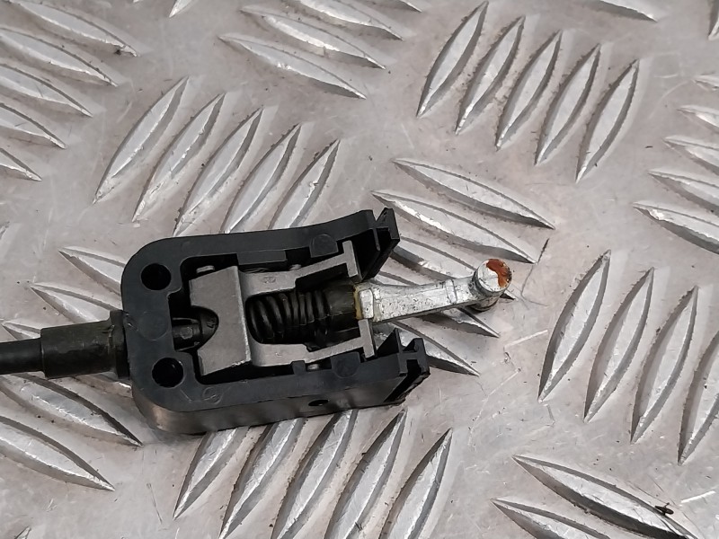 Recambio de cerradura puerta delantera derecha para skoda rapid 1.6 tdi dpf referencia OEM IAM 5E1837016A  