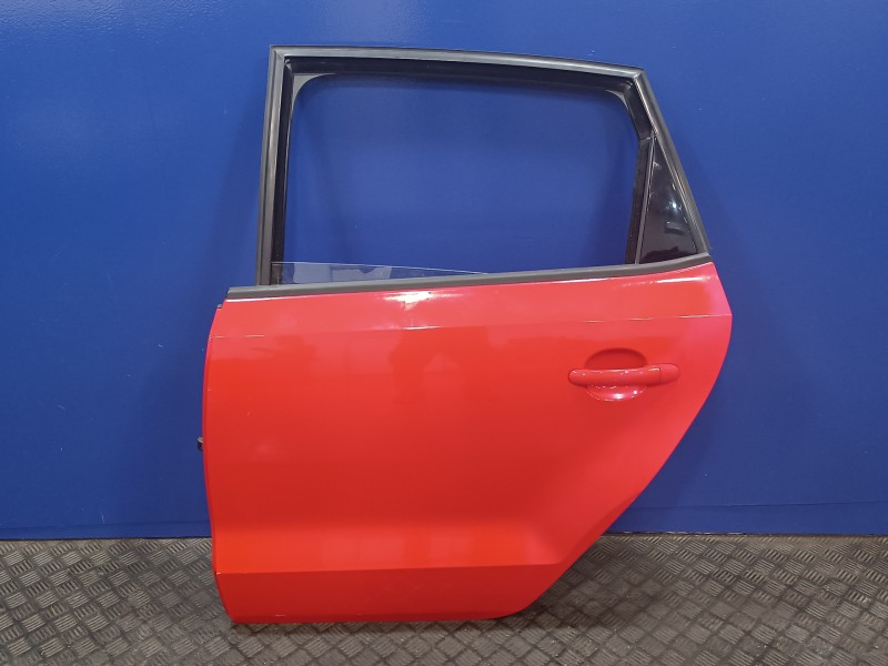 Recambio de puerta trasera izquierda para volkswagen polo (6c1) 1.0 referencia OEM IAM   