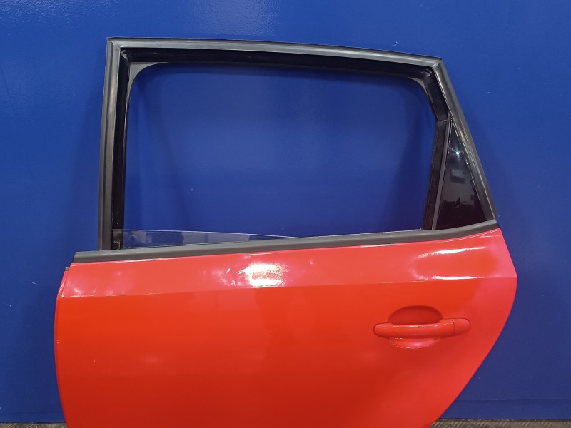 Recambio de puerta trasera izquierda para volkswagen polo (6c1) 1.0 referencia OEM IAM   