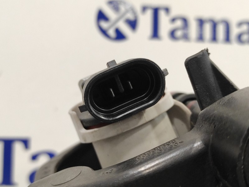 Recambio de faro antiniebla izquierdo para toyota auris 1.4 turbodiesel cat referencia OEM IAM 90008497LH  8122002110