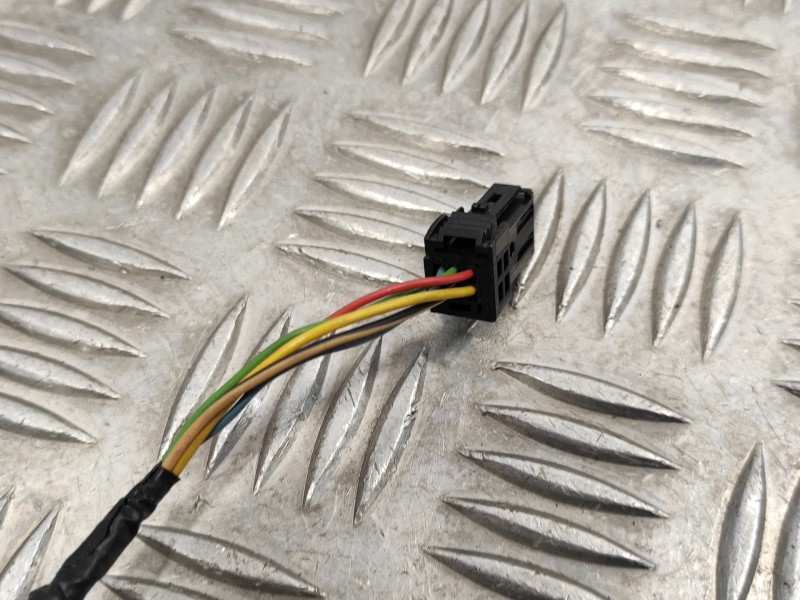 Recambio de retrovisor izquierdo para citroën c3 1.4 hdi referencia OEM IAM 232676023  