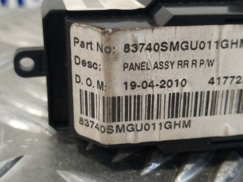 Recambio de mando elevalunas trasero derecho para honda civic berlina 5 (fk) 2.2 ctdi referencia OEM IAM 83740SMGU011GHM  