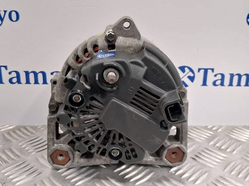 Recambio de alternador para renault megane ii berlina 3p 1.5 dci diesel referencia OEM IAM   