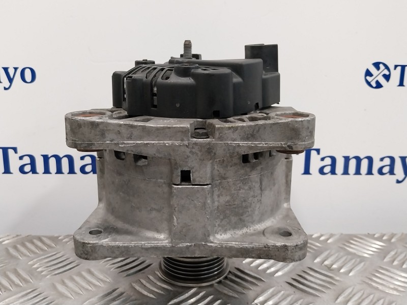 Recambio de alternador para renault megane ii berlina 3p 1.5 dci diesel referencia OEM IAM   