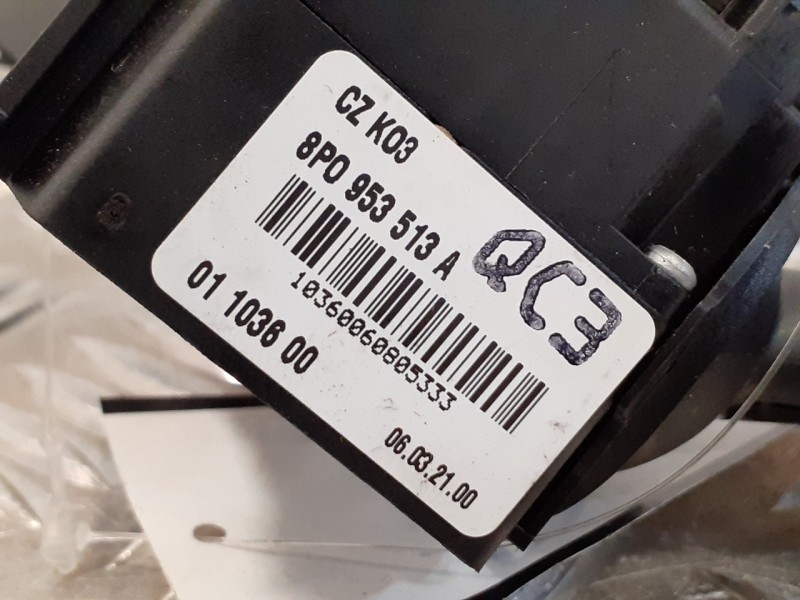 Recambio de mando intermitentes para audi a3 sportback (8p) 2.0 tdi referencia OEM IAM 8P0953513A  