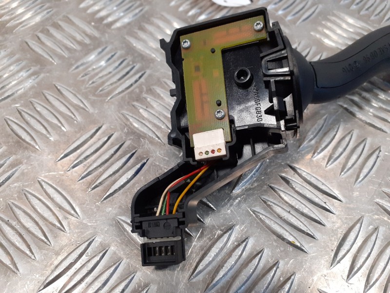 Recambio de mando intermitentes para audi a3 sportback (8p) 2.0 tdi referencia OEM IAM 8P0953513A  