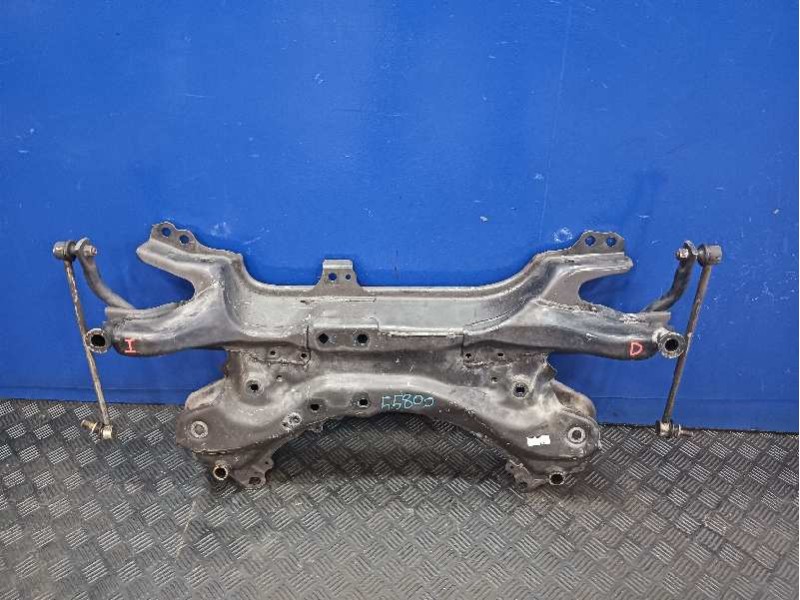 Recambio de puente delantero para toyota auris 1.6 16v cat referencia OEM IAM 5120102101  