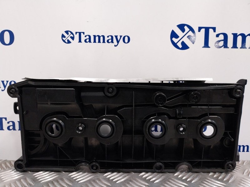 Recambio de tapa balancines para skoda rapid 1.6 tdi dpf referencia OEM IAM 33104285  