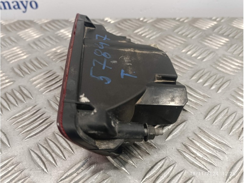 Recambio de piloto trasero central para nissan juke (f15) referencia OEM IAM   