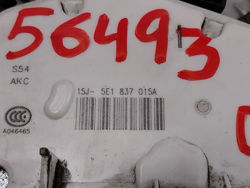 Recambio de cerradura puerta delantera izquierda para skoda rapid 1.6 tdi dpf referencia OEM IAM 5E1837015A  