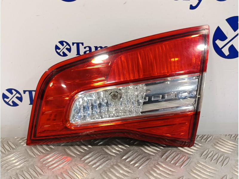 Recambio de piloto trasero derecho interior para renault koleos 2.0 dci diesel fap referencia OEM IAM 26550JY05A  