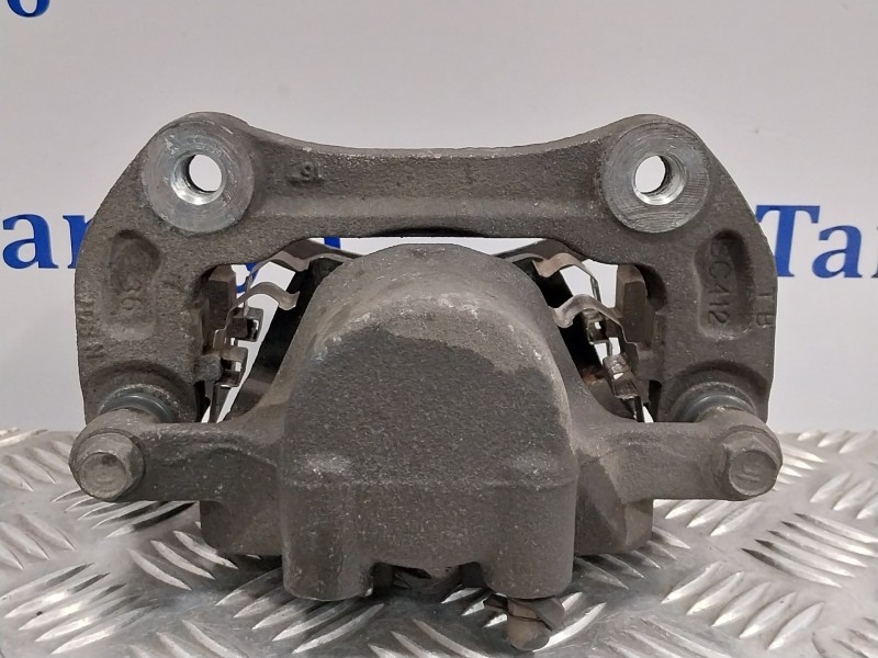 Recambio de pinza freno delantera izquierda para opel insignia berlina 2.0 cdti cat referencia OEM IAM   