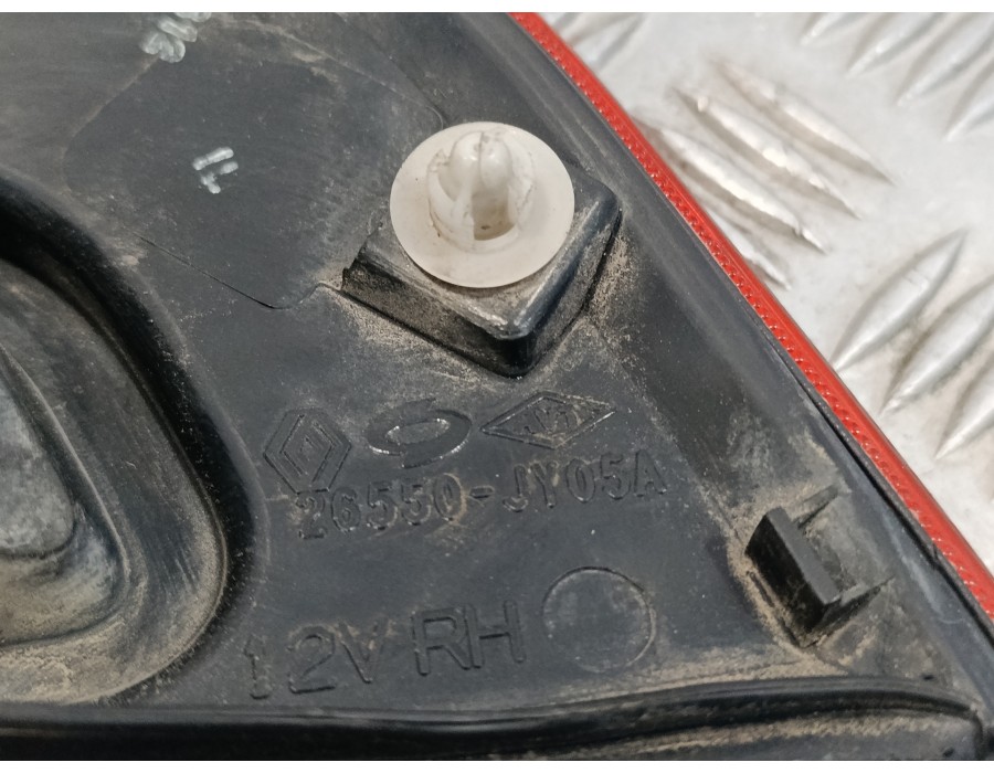 Recambio de piloto trasero derecho interior para renault koleos 2.0 dci diesel fap referencia OEM IAM 26550JY05A  