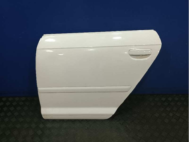 Recambio de puerta trasera izquierda para audi a3 sportback (8p) referencia OEM IAM   