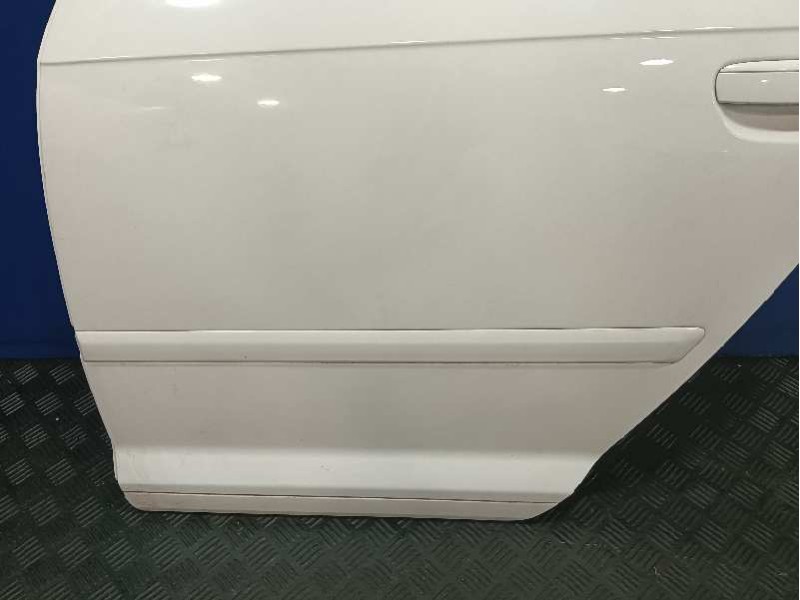 Recambio de puerta trasera izquierda para audi a3 sportback (8p) referencia OEM IAM   
