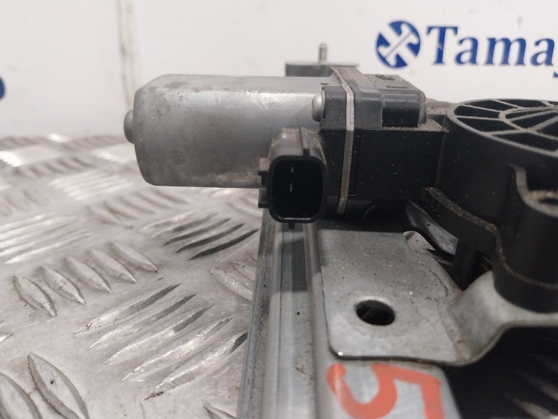 Recambio de elevalunas trasero izquierdo para renault captur referencia OEM IAM 128001472A 19031060003 9030318B