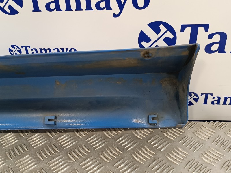 Recambio de spoiler talonera izquierda para renault clio iii 2.0 16v cat referencia OEM IAM 8200441784  