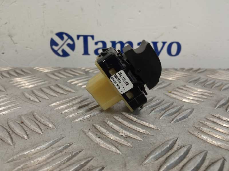 Recambio de mando elevalunas trasero derecho para renault captur referencia OEM IAM 254218614R  10023874