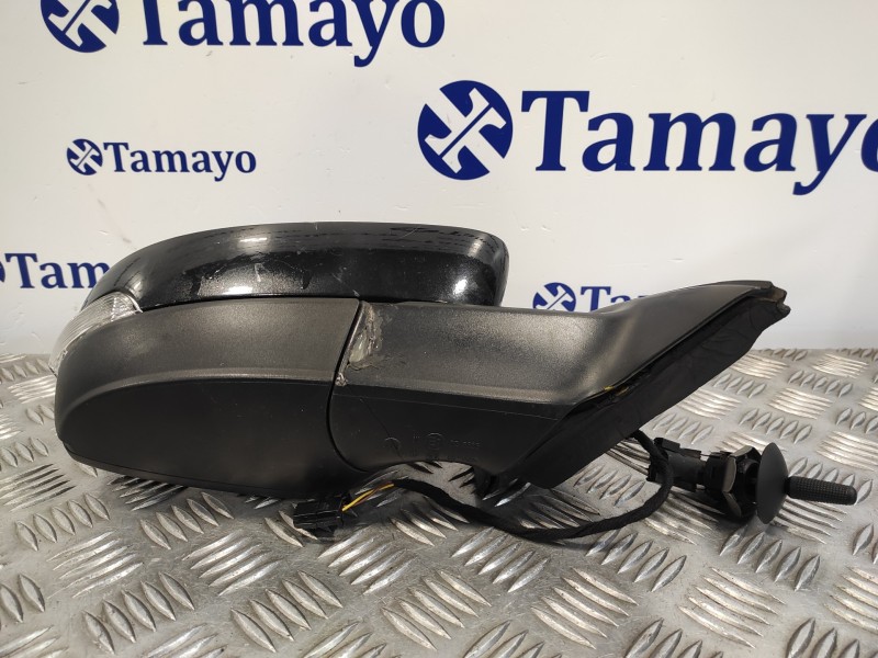 Recambio de retrovisor derecho para skoda rapid 1.6 tdi dpf referencia OEM IAM 5JB857408H  