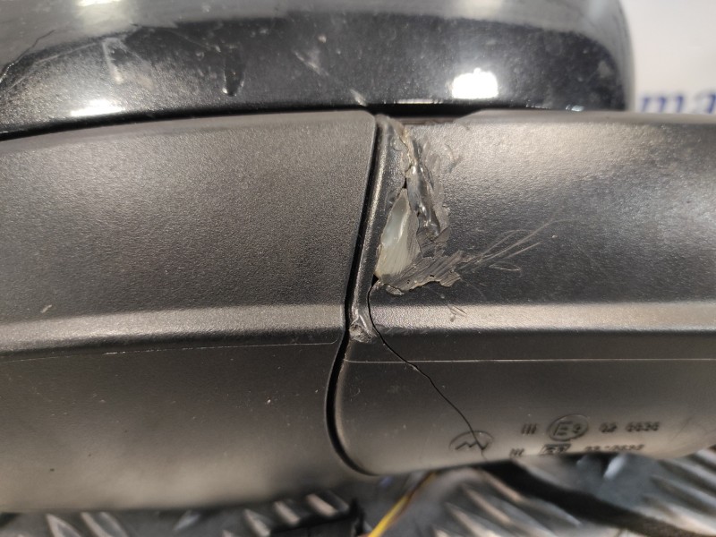 Recambio de retrovisor derecho para skoda rapid 1.6 tdi dpf referencia OEM IAM 5JB857408H  