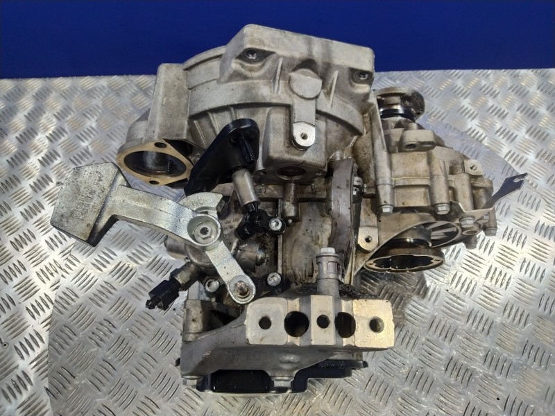 Recambio de caja cambios para volkswagen golf v berlina (1k1) 1.9 tdi referencia OEM IAM KBL  