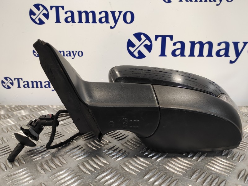 Recambio de retrovisor izquierdo para skoda rapid 1.6 tdi dpf referencia OEM IAM 5JB857407H  