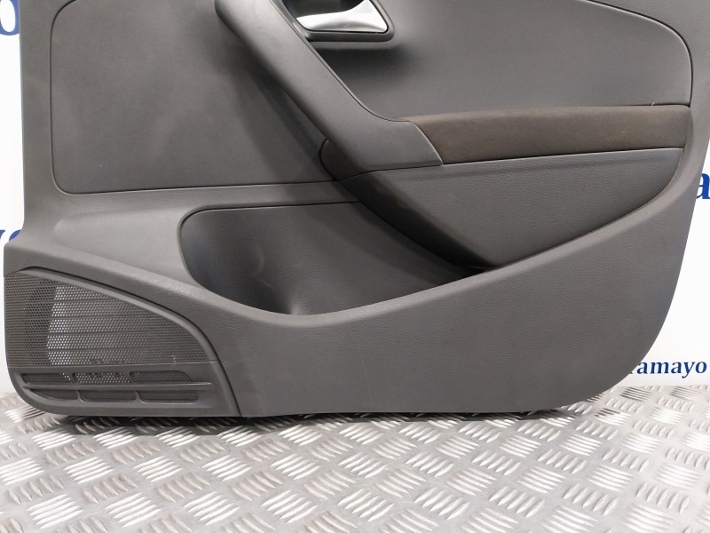 Recambio de guarnecido puerta delantera derecha para volkswagen polo (6c1) 1.0 referencia OEM IAM 6R4867012  6R4867012J