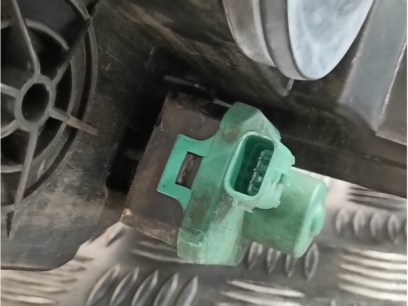 Recambio de faro izquierdo para opel movano b kasten/combi referencia OEM IAM 20C338B  