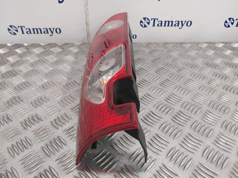 Recambio de piloto trasero derecho para renault kangoo (f/kc0) referencia OEM IAM 8200419952 89072580 89073496