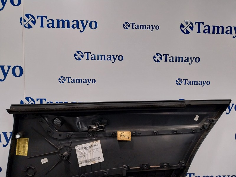 Recambio de guarnecido puerta trasera izquierda para skoda rapid 1.6 tdi dpf referencia OEM IAM 5JH867023C  