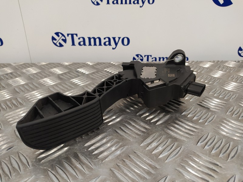 Recambio de potenciometro acelerador para toyota aygo 1.0 cat referencia OEM IAM 781100H040  