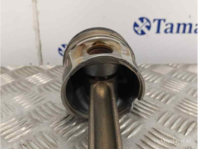 Recambio de biela para nissan nt400 cabstar (01/20214) referencia OEM IAM 089218  