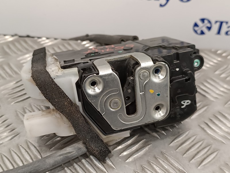 Recambio de cerradura puerta delantera izquierda para hyundai ix35 1.7 crdi cat referencia OEM IAM 813102Y000  