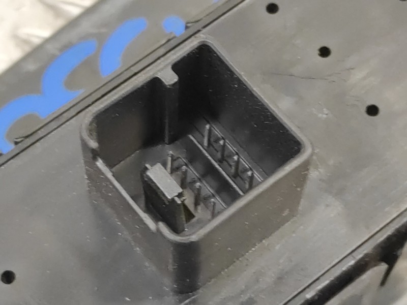 Recambio de mando elevalunas delantero izquierdo para seat leon (1p1) 2.0 tdi referencia OEM IAM 1K4959857A  