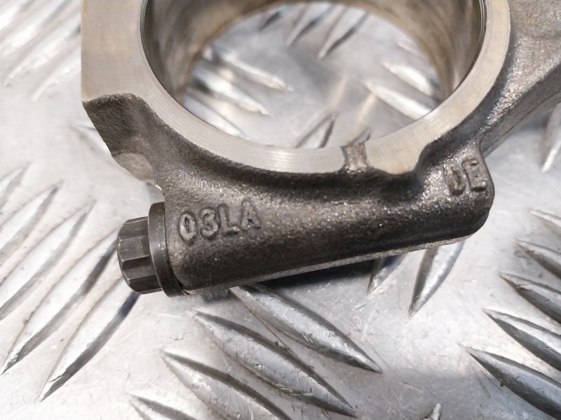 Recambio de piston para skoda rapid 1.6 tdi dpf referencia OEM IAM 03LA  