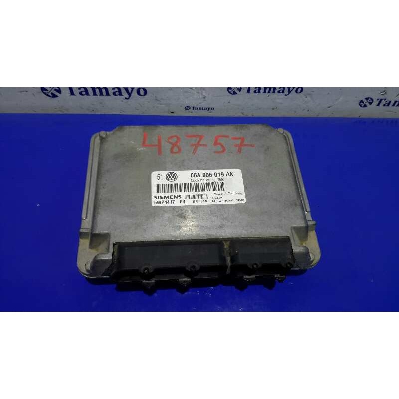 Recambio de centralita motor uce para volkswagen golf iv berlina (1j1) 1.6 referencia OEM IAM 06A906019AK  5WP441704