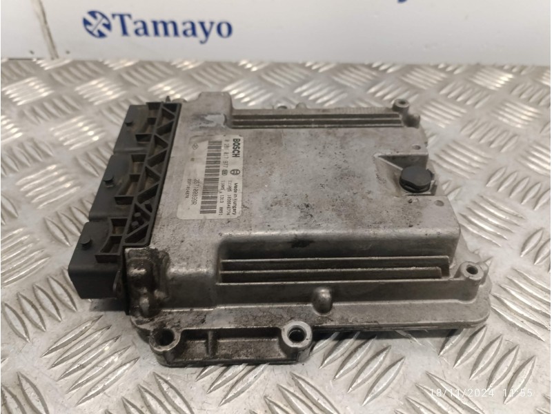 Recambio de centralita motor uce para opel movano b kasten/combi referencia OEM IAM 237100899R 1039S46774 0281017977