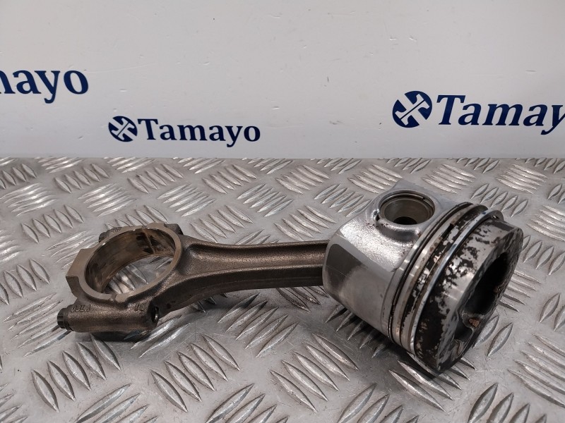 Recambio de piston para skoda rapid 1.6 tdi dpf referencia OEM IAM 03LA  