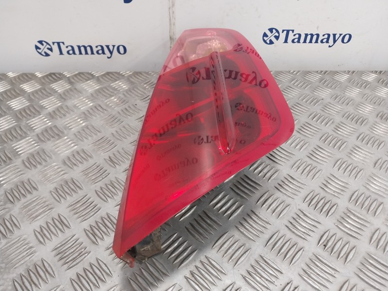 Recambio de piloto trasero derecho para fiat punto berlina (188) referencia OEM IAM 51701590  27462201