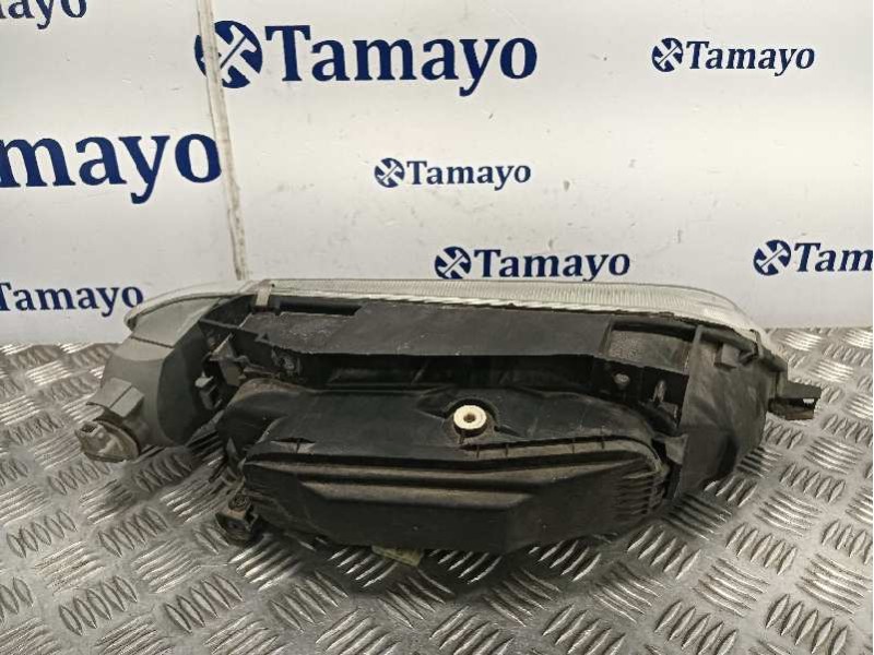 Recambio de faro izquierdo para citroën xantia berlina referencia OEM IAM   