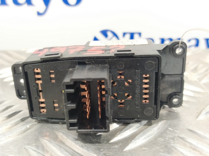 Recambio de mando retrovisor para ssangyong tivoli premium 4x2 referencia OEM IAM 299139575  