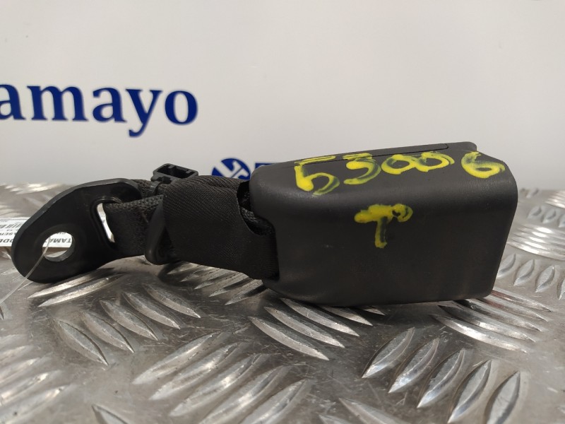 Recambio de anclaje cinturón trasero derecho para toyota aygo 1.0 cat referencia OEM IAM   