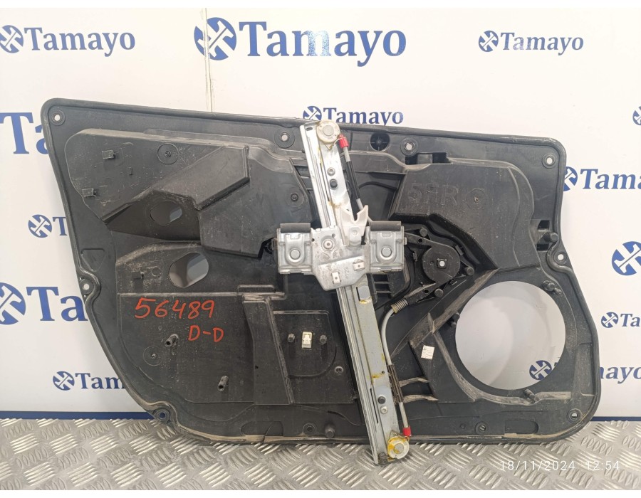 Recambio de elevalunas delantero derecho para ford fiesta (ccn) 1.25 16v cat referencia OEM IAM C1BBA045H16AB  8A6114553B
