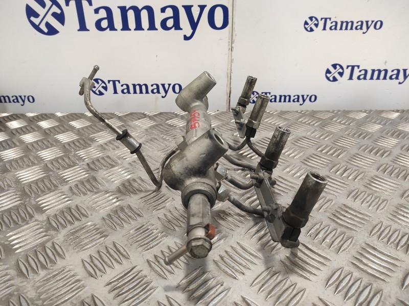 Recambio de rampa inyectora para nissan nt400 cabstar (01/20214) referencia OEM IAM   