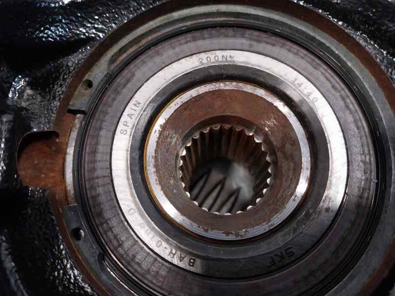 Recambio de mangueta delantera izquierda para peugeot 208 1.6 blue-hdi fap referencia OEM IAM   