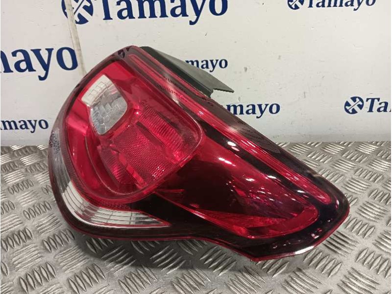 Recambio de piloto trasero derecho para citroën ds3 referencia OEM IAM 9676973380  9676973480