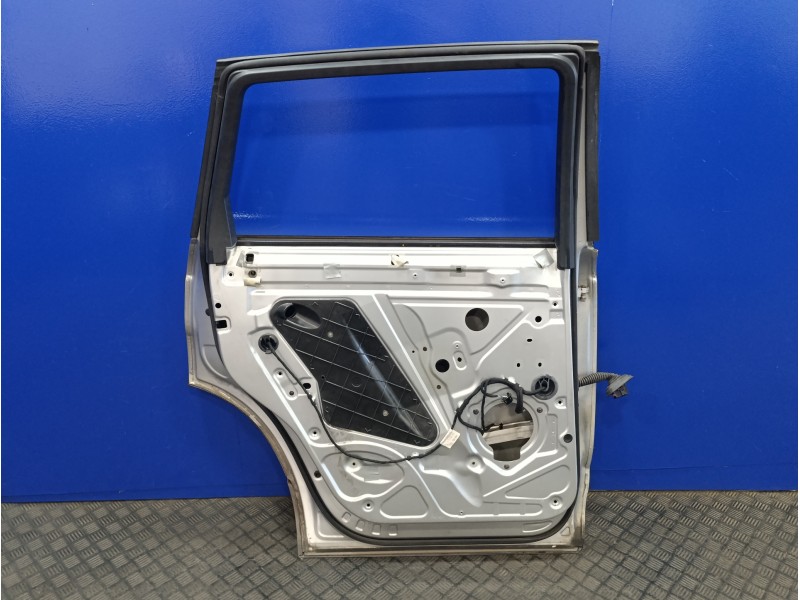 Recambio de puerta trasera izquierda para audi q7 (4l) 3.0 v6 24v tdi referencia OEM IAM 4L0833311  
