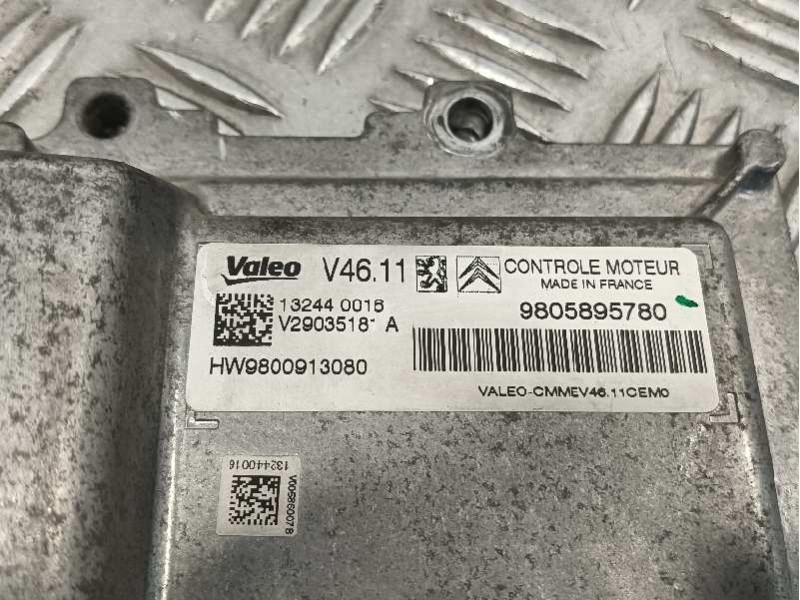 Recambio de centralita motor uce para citroën ds3 referencia OEM IAM 9805895780  HW9800913080