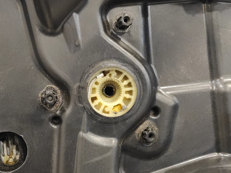 Recambio de elevalunas trasero izquierdo para volkswagen tiguan (5n1) 2.0 tdi referencia OEM IAM 5N0839729K  5N0839461A